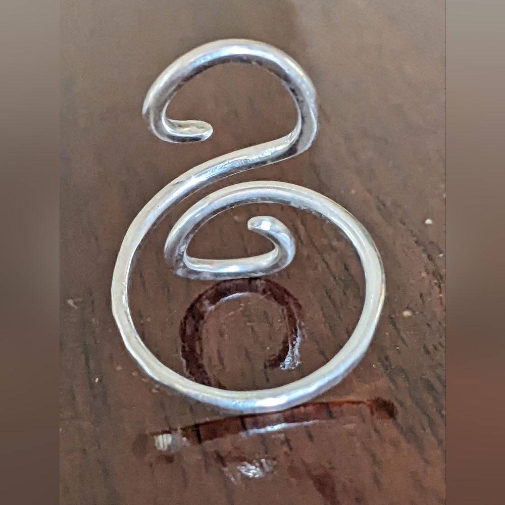 Artisan Sterling Silver Spiral Ring - Picture 11 of 15